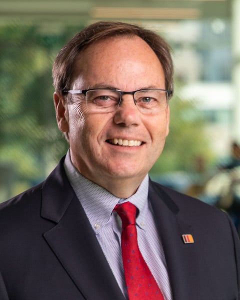 Ron McKerlie endorses Keanin Loomis for Mayor